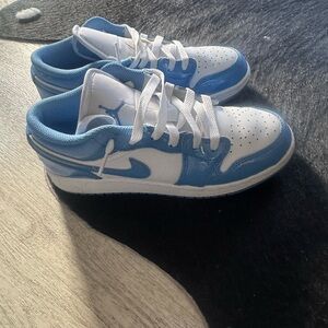 Nike Kids Sky Blue and White Sneakers